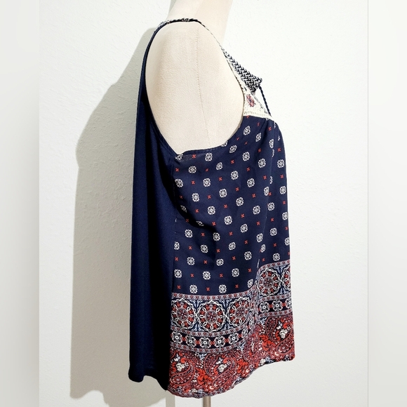 NEW Jolt Tassel Crochet Accent Tank Top Geometric Paisley Print Womans Size M - Picture 2 of 10